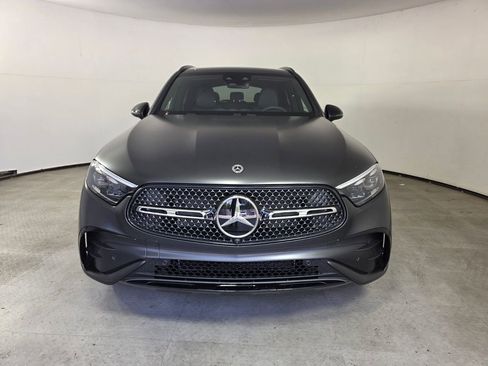 New 2026 Mercedes-Benz GLC 300 image 2