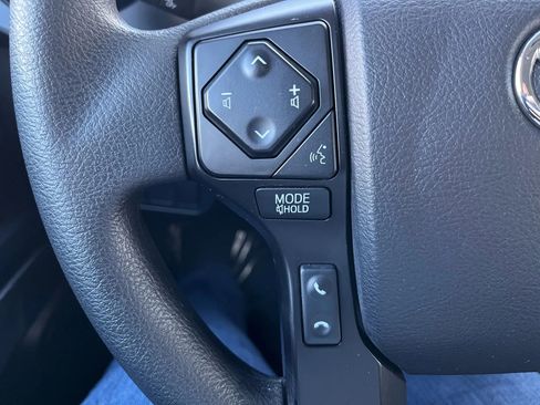 Used 2022 Toyota Tacoma SR image 16