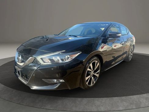 Used 2017 Nissan Maxima Platinum image 1
