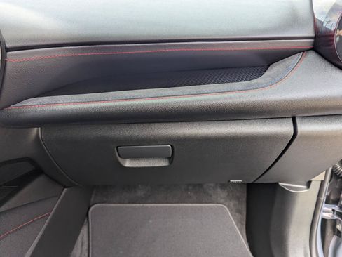 Used 2025 Chevrolet Blazer EV RS AWD/4WD image 33