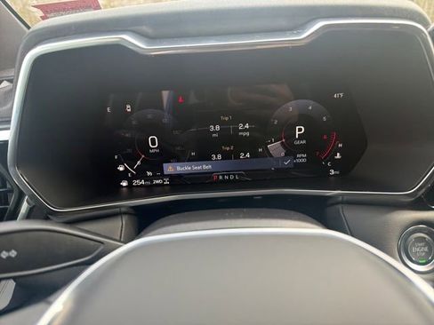 New 2026 GMC Canyon Elevation w/ Convenience Package image 18