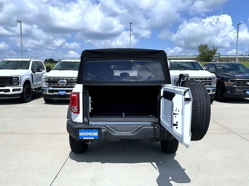 New 2025 Ford Bronco Base image 13