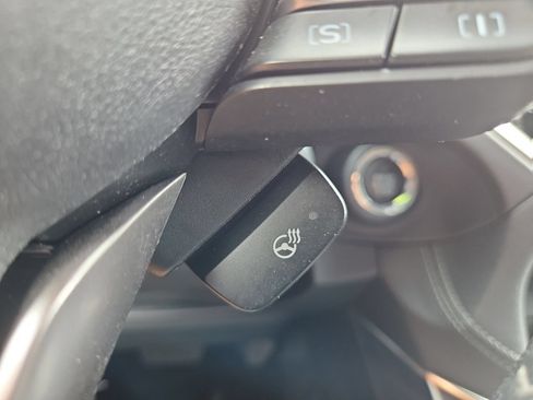 Used 2020 Subaru Forester Touring AWD/4WD image 35