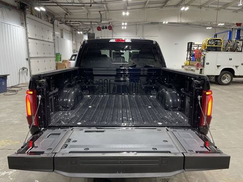 New 2025 Ford F150 Lariat w/ Equipment Group 501A Mid image 24