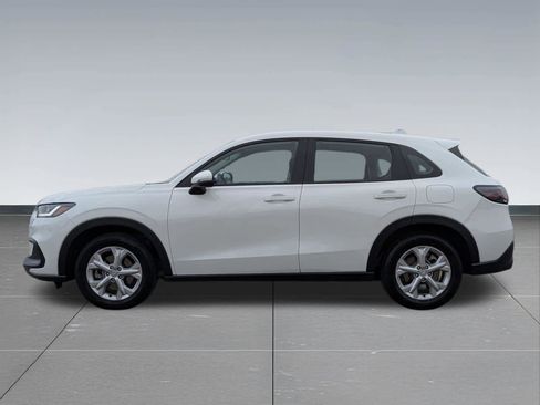 Used 2024 Honda HR-V LX image 2