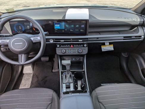 New 2026 Hyundai Santa Cruz SE AWD/4WD image 16