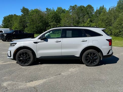 Used 2022 Kia Sorento SX AWD/4WD image 6