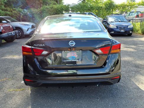 Used 2019 Nissan Altima 2.5 S FWD image 5