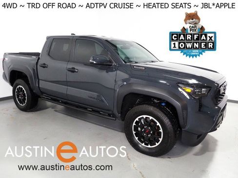 Used 2025 Toyota Tacoma TRD Off-Road image 1