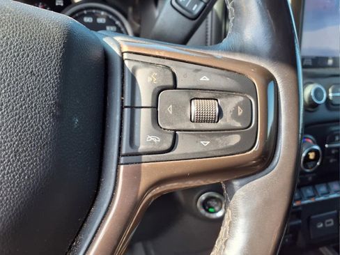 Used 2019 Chevrolet Silverado 1500 High Country image 21