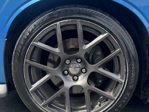 Used 2016 Dodge Challenger R/T Scat Pack w/ Leather Interior Group RWD image 7