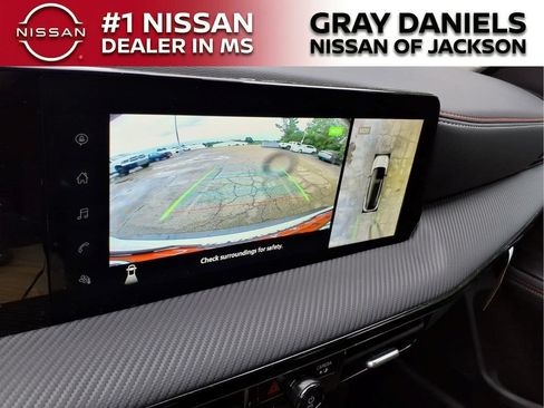Certified 2025 Nissan Kicks SR AWD/4WD image 29