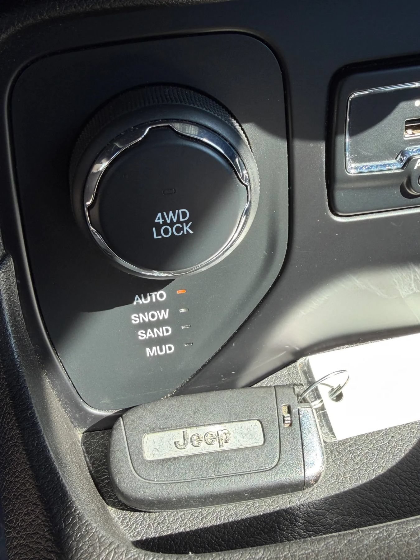 Used 2017 Jeep Renegade Sport AWD/4WD image 25