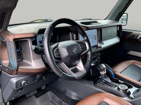 Used 2022 Ford Bronco Outer Banks AWD/4WD image 19