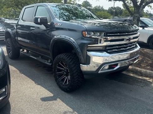 Used 2020 Chevrolet Silverado 1500 LTZ w/ LTZ Premium Package AWD/4WD image 4