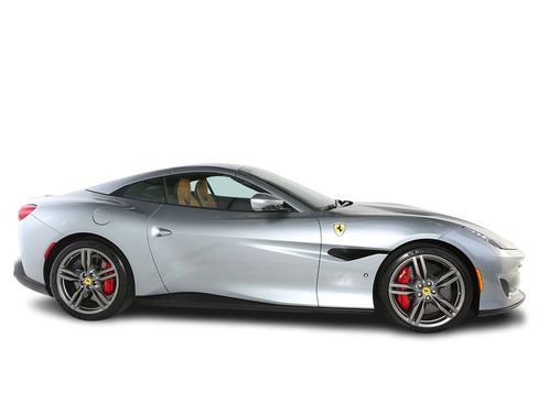 Used 2019 Ferrari Portofino RWD image 5