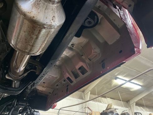 Used 2001 Ford F250 4x4 Regular Cab Super Duty image 24