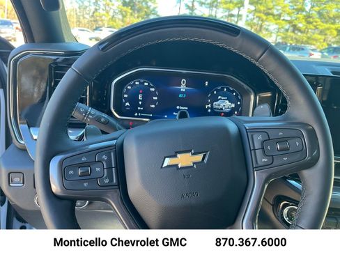 New 2026 Chevrolet Silverado 1500 High Country AWD/4WD image 12