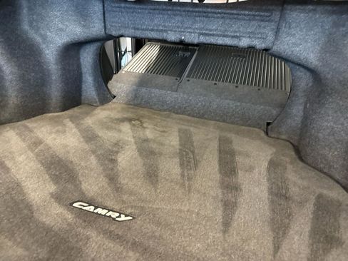 Used 2012 Toyota Camry SE w/ Leather Pkg FWD image 49