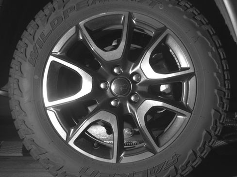 Used 2025 Jeep Compass Trailhawk AWD/4WD image 15