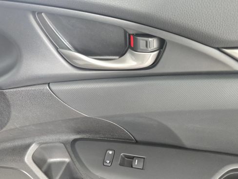 Used 2021 Honda Civic Sport image 32