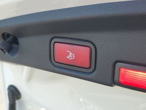 Used 2021 Mercedes-Benz E 450 E 450 image 27