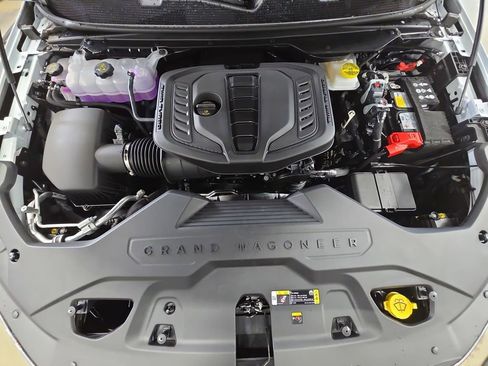 New 2026 Jeep Grand Wagoneer Limited AWD/4WD image 32