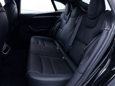 Used 2022 Tesla Model S image 35