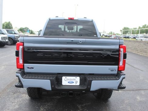 New 2026 Ford F350 Platinum w/ Tremor Off-Road Package AWD/4WD image 9