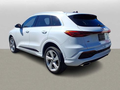 Certified 2025 Audi Q5 Premium w/ Premium Plus AWD/4WD image 28
