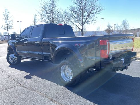 Used 2025 Ford F450 Platinum w/ Platinum Plus Package image 7