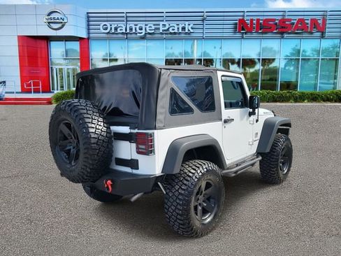 Used 2012 Jeep Wrangler Rubicon w/ PWR Convenience Group image 2