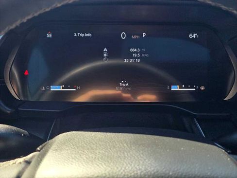 Used 2023 Jeep Grand Cherokee Altitude RWD image 25