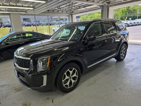 Certified 2022 Kia Telluride EX AWD/4WD image 2