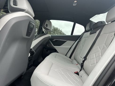 Certified 2024 BMW i5 M60 w/ Premium Package image 21