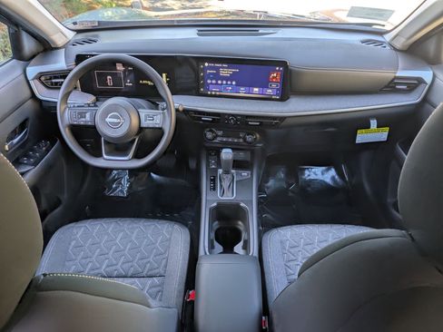 New 2026 Nissan Kicks SV w/ Cold Weather Package image 10