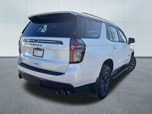Used 2022 Chevrolet Tahoe Z71 w/ Z71 Off-Road Package AWD/4WD image 4