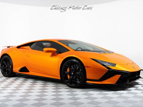 Used 2023 Lamborghini Huracan Tecnica image 8