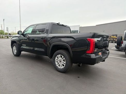 Used 2023 Toyota Tundra SR5 AWD/4WD image 5