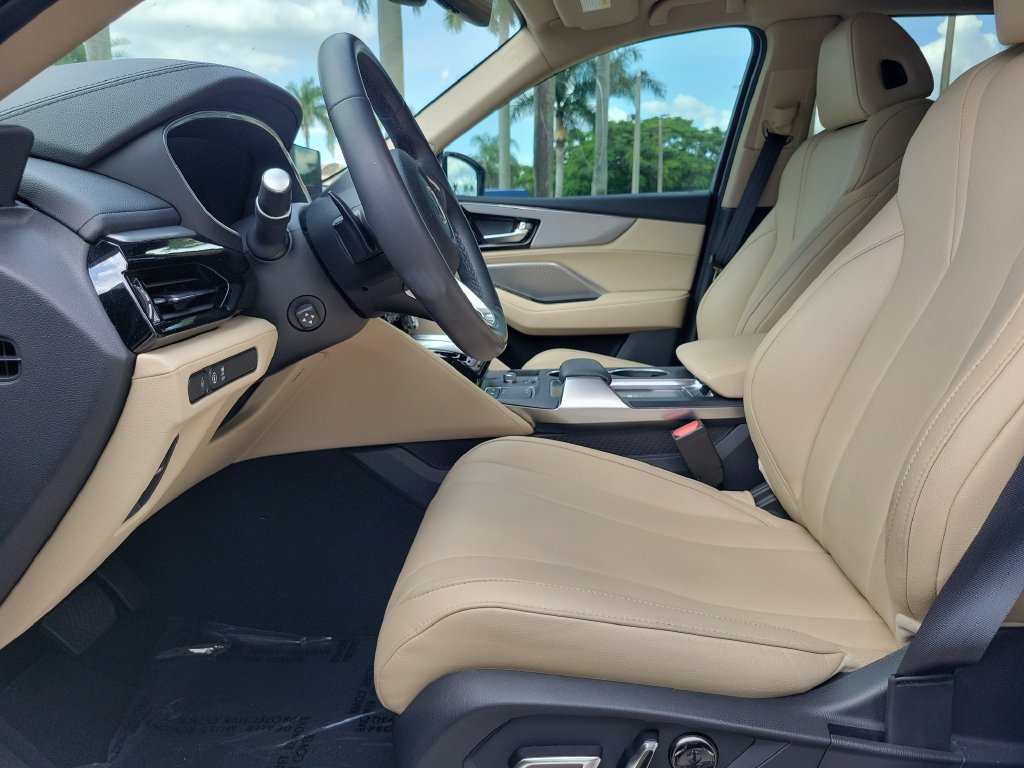 Used 2024 Acura MDX FWD image 23