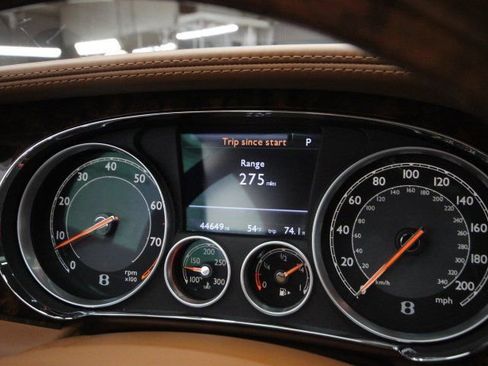 Used 2014 Bentley Continental GT image 17