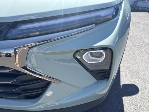New 2026 Chevrolet TrailBlazer ACTIV AWD/4WD image 9