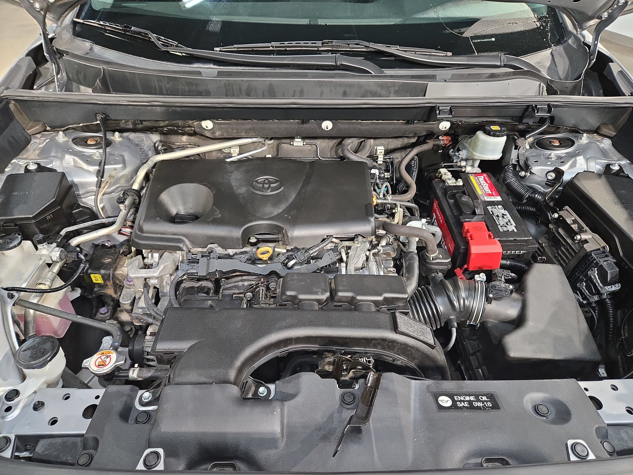 Used 2020 Toyota RAV4 LE FWD image 19