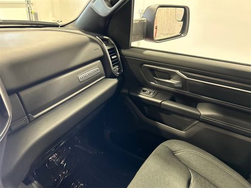 Used 2025 RAM 1500 Big Horn image 27
