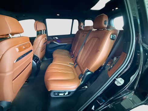 New 2026 BMW X7 M60i AWD/4WD image 23
