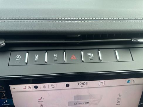 New 2026 Jeep Grand Cherokee Limited image 21