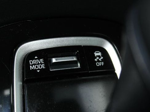 Used 2026 Toyota Corolla SE w/ SE Package FWD image 34