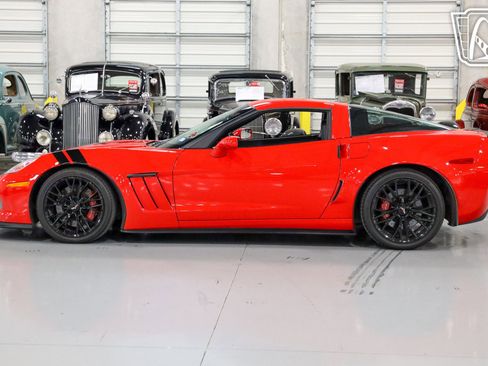 Used 2013 Chevrolet Corvette Grand Sport w/ 3LT Preferred Equipment Group image 14