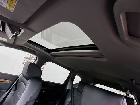 Used 2017 Honda CR-V EX-L image 11
