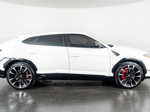 Used 2023 Lamborghini Urus S AWD/4WD image 5
